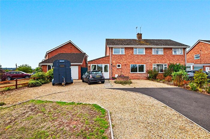 3 Bedroom Semi-Detached House For Sale In Bradford On Tone, Taunton, Somerset, TA4