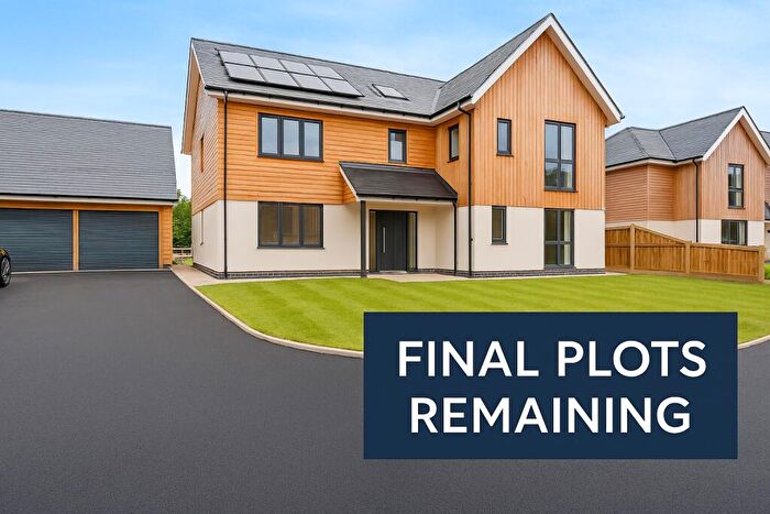 5 Bedroom Detached House For Sale In Catalina Close, Halesworth, IP19