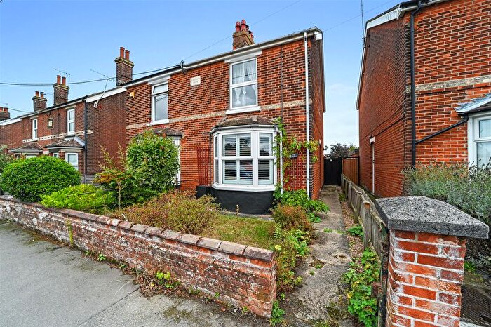 2 Bedroom Semi-Detached House For Sale In Brantham Hill, Brantham, CO11