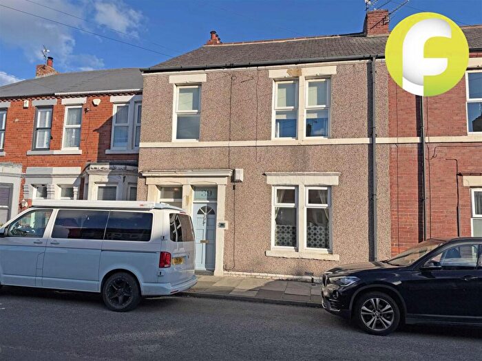 2 Bedroom Flat To Rent In Cleveland Avenue, North Shields, NE29