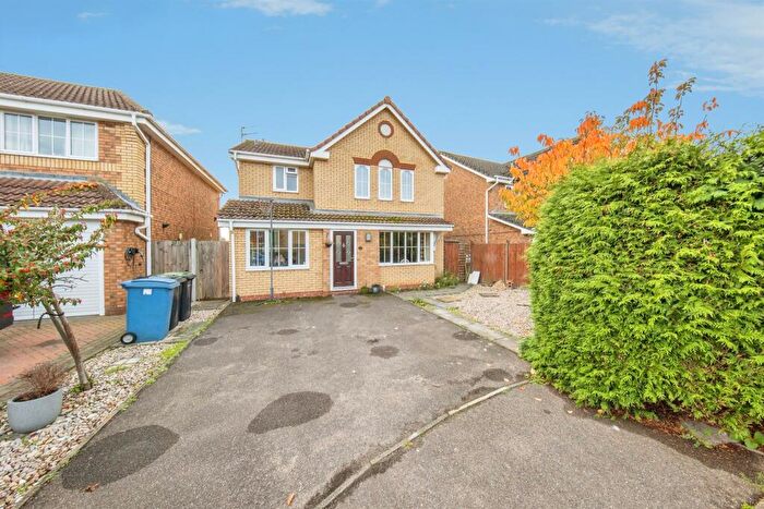 4 Bedroom Detached House For Sale In Grimwade Close, Brantham, Manningtree, CO11