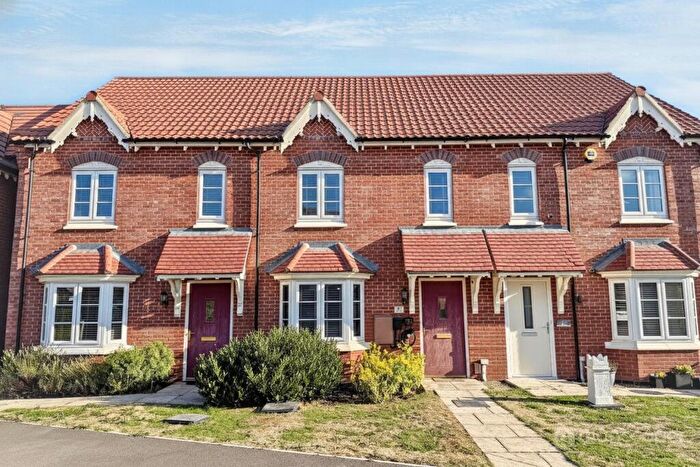 3 Bedroom Terraced House For Sale In Sunburst Drive, Manor Fields, Nuneaton, CV11