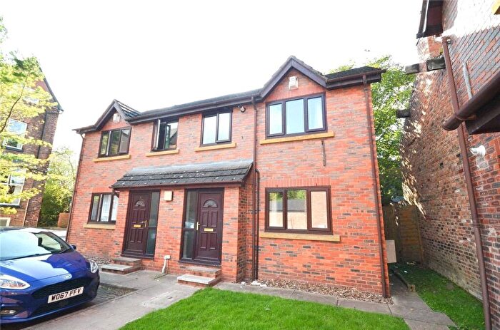 3 Bedroom Semi-Detached House To Rent In Ladybarn Mews, Fallowfield, Manchester, Manchester, M14