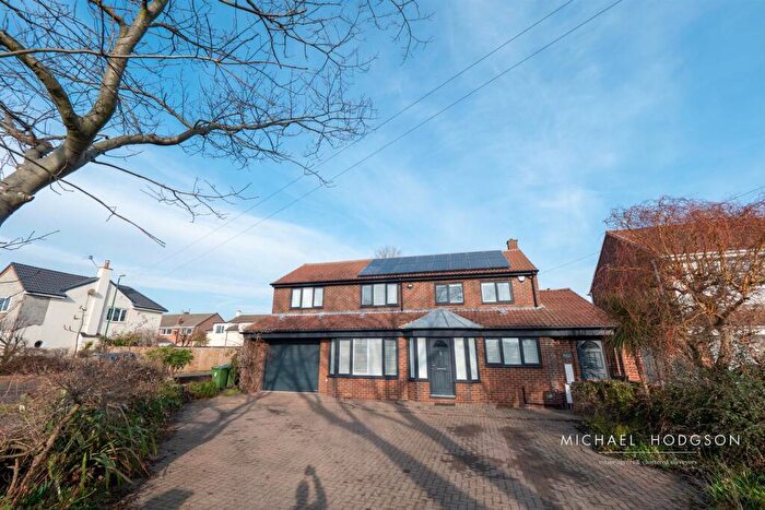 4 Bedroom Detached House To Rent In Moor Lane, Cleadon, Sunderland, SR6