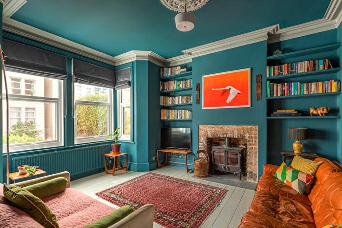 6 Bedroom Terraced House For Sale In Norfolk Road, Cliftonville, CT9