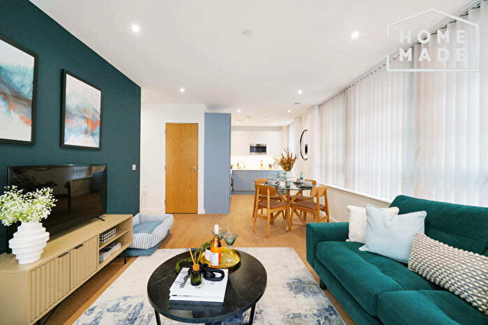 2 Bedroom Apartment To Rent In Sherlock Quarter, Sherlock St, B5