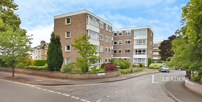 2 Bedroom Flat To Rent In Queens Road, Cheltenham, Gloucestershire, GL50