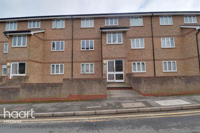 1 Bedroom Apartment To Rent In Fort Pitt Street, Chatham, ME4