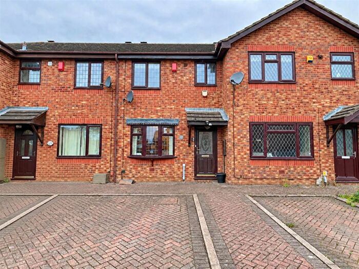2 Bedroom Town House For Sale In Barracks Way, Leek, ST13
