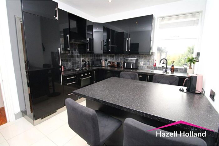 1 Bedroom Flat For Sale In The Brent, Dartford, DA1