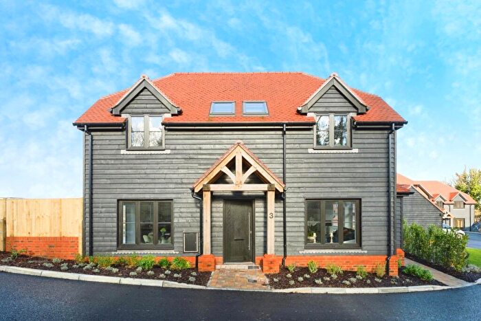 4 Bedroom Detached House For Sale In Huntersfield Farm, Fairlawn Road, Banstead, Surrey, SM7