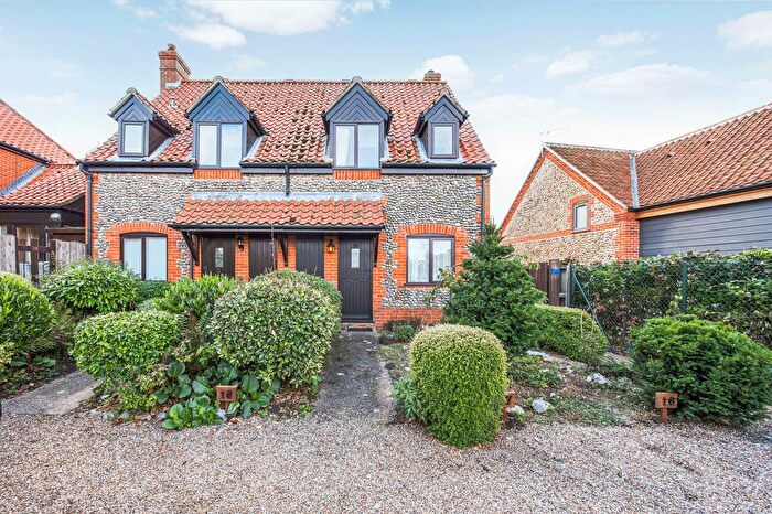 2 Bedroom Semi-Detached House For Sale In The Pastures, Blakeney, Holt, NR25