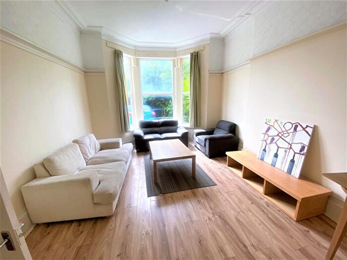 2 Bedroom Flat To Rent In Flat, Vernon Road, Edgbaston, Birmingham, B16