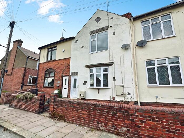 2 Bedroom Terraced House To Rent In Peter Street, Rotherham, S61