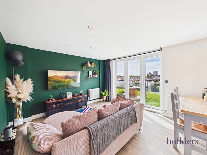 2 Bedroom Flat For Sale In Coxwell Apartments, Hawker Drive, Addlestone, Surrey, KT15