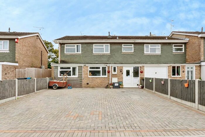 5 Bedroom End Of Terrace House For Sale In Galloway Road, Poole, BH15
