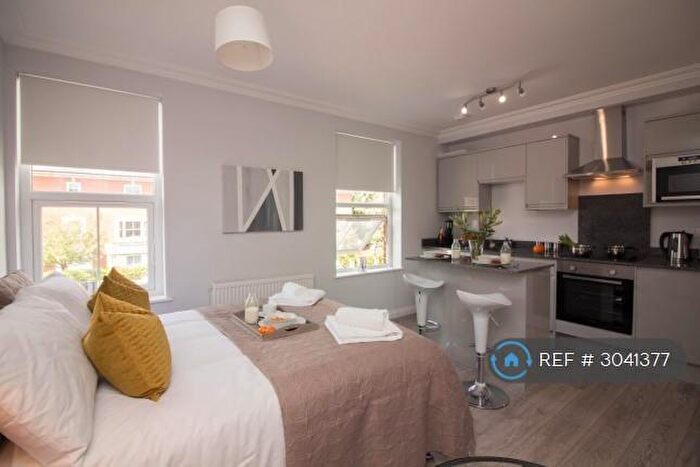 Studio To Rent In Helena House, Reading, RG1