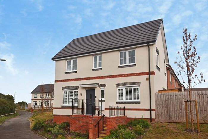 3 Bedroom Detached House For Sale In Blackberry Way, Bridgwater, TA6