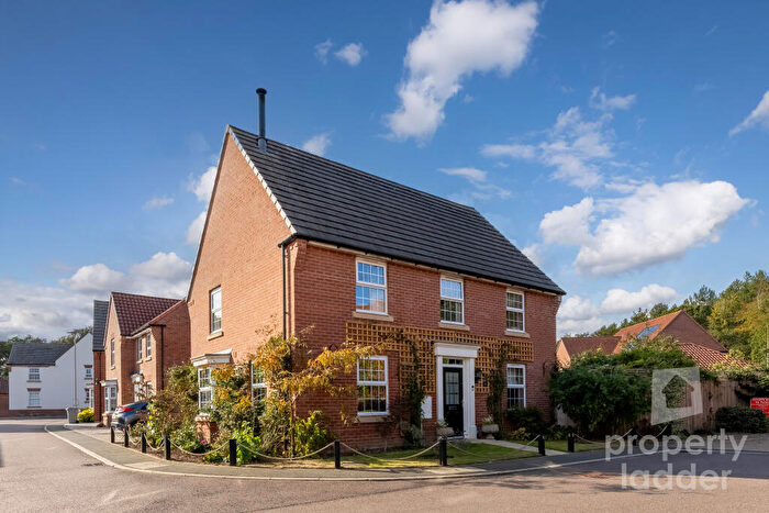 4 Bedroom Detached House For Sale In Rowan Crescent, Horsford, NR10