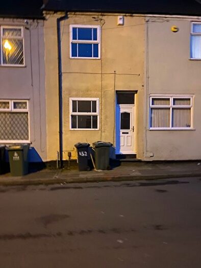 2 Bedroom Terraced House To Rent In Gipsy Lane, Willenhall, WV13