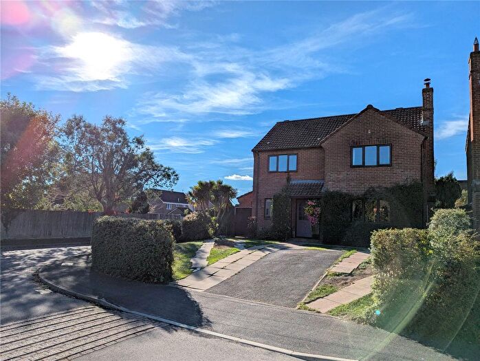 4 Bedroom Detached House For Sale In Hengest Close, Charlton, Andover, Hampshire, SP10