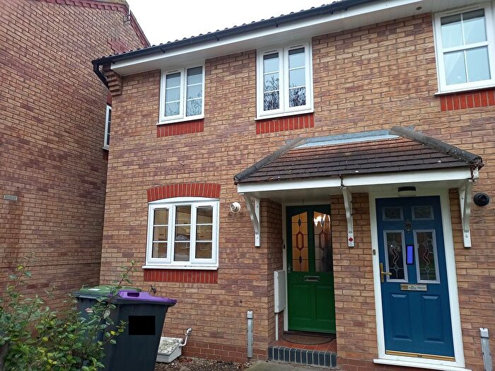 2 Bedroom Property To Rent In Linnet Way, NG34