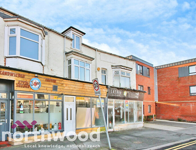 3 Bedroom Flat To Rent In Bridge Grove, Southport, PR8