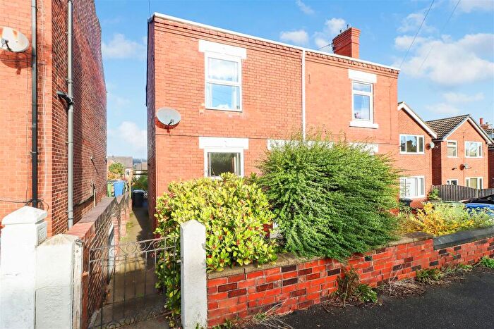 2 Bedroom Semi-Detached House For Sale In Queen Street, Brimington, Chesterfield, S43