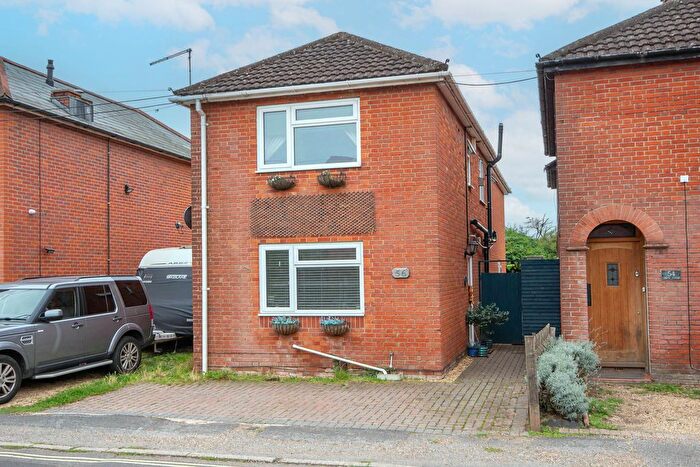 3 Bedroom Detached House For Sale In Bartram Road, Eling, SO40