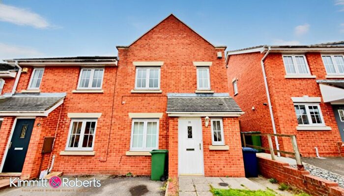 3 Bedroom End Of Terrace House For Sale In Churchside Gardens, Easington Lane, Houghton Le Spring, Tyne And Wear, DH5