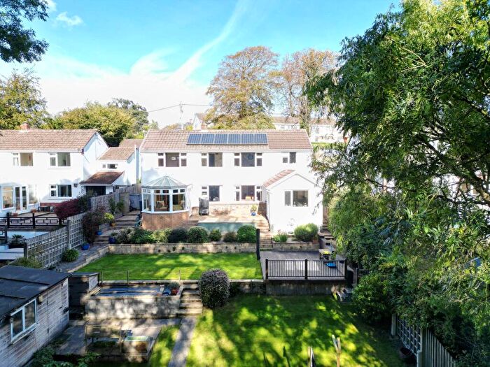 3 Bedroom Detached House For Sale In Clevelands Park, Northam, EX39