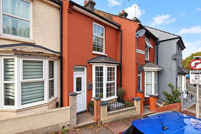 2 Bedroom Terraced House For Sale In Seymour Road, Chatham, ME5