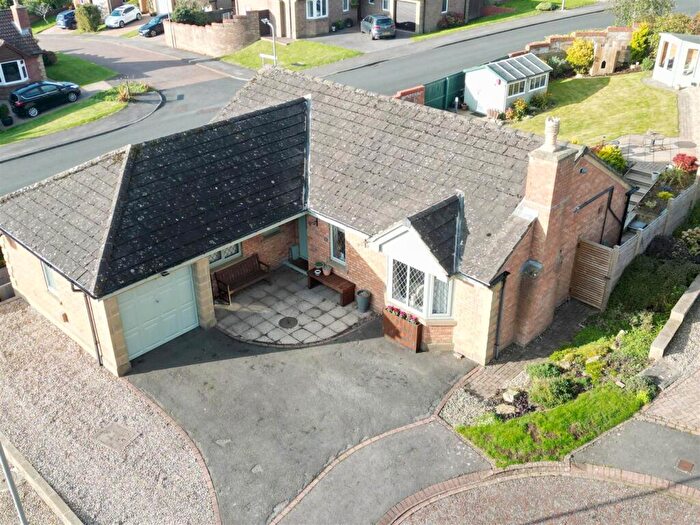 3 Bedroom Detached Bungalow For Sale In York View, Richmond, DL10