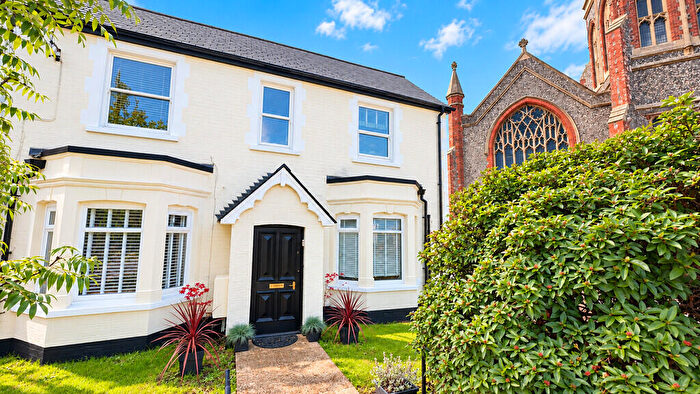 1 Bedroom Maisonette For Sale In Chapel Street, Petersfield, GU32
