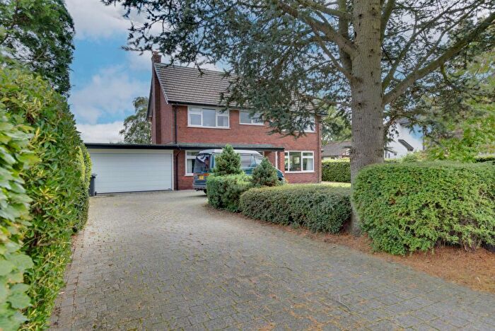 4 Bedroom Detached House For Sale In Moss Road, Congleton, CW12