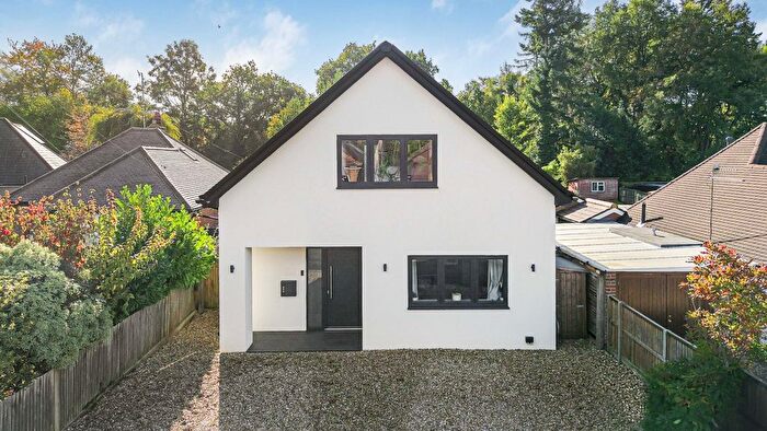 4 Bedroom Detached House For Sale In Busbridge, Godalming, Surrey, GU7