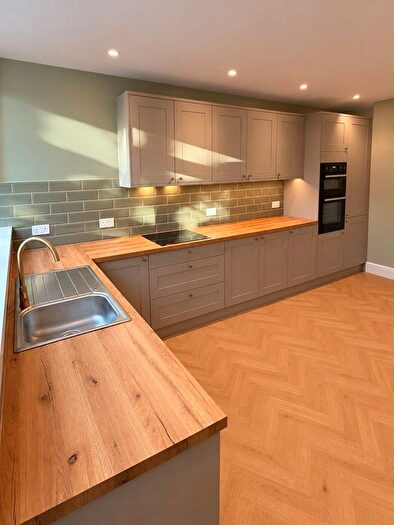 3 Bedroom Terraced House To Rent In Mason Close, Bexleyheath, Kent, DA7