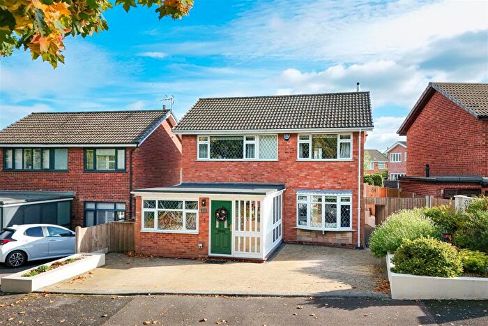 4 Bedroom Detached House For Sale In Alcester Road, Hollywood, B47