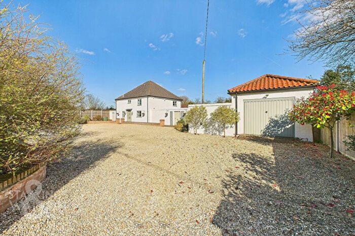 4 Bedroom Detached House For Sale In Mill Lane, Witton, Norwich, NR13