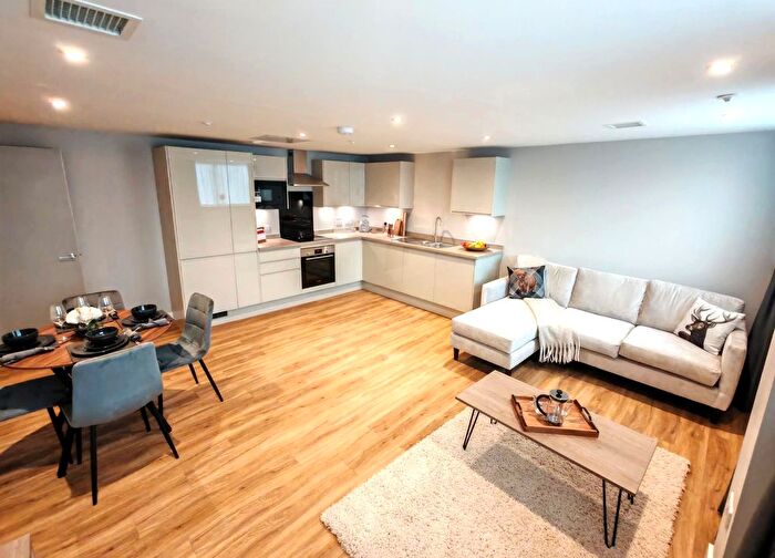 2 Bedroom Flat To Rent In Grange Road, Middlesbrough, TS1