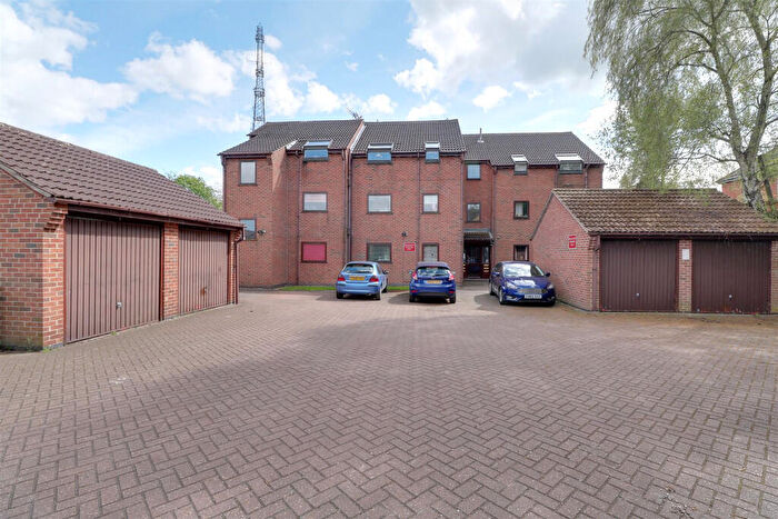 1 Bedroom Apartment To Rent In The Friary, Lenton, NG7