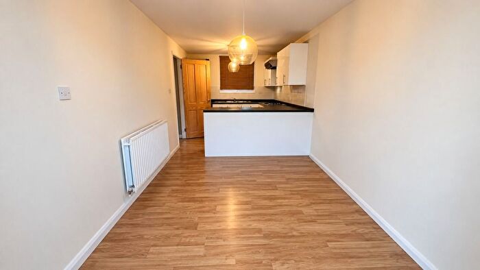 3 Bedroom Property To Rent In Spacious Three-Bedroom House To Rent Pennyland, Milton Keynes, MK15