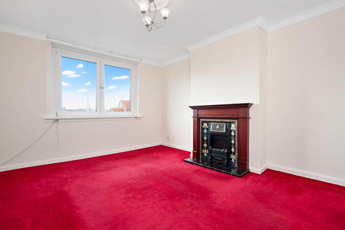 2 Bedroom Villa To Rent In L Longstone Road, Edinburgh, EH14