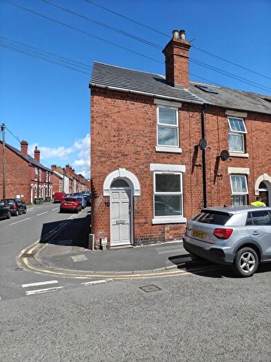 3 Bedroom Terraced House To Rent In Radford Avenue, Kidderminster, DY10