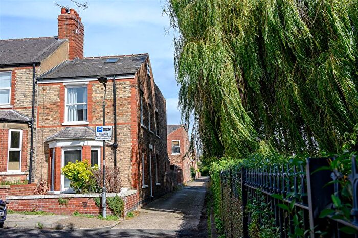 3 Bedroom End Of Terrace House For Sale In Aldreth Grove, Off Bishy Road, York, YO23