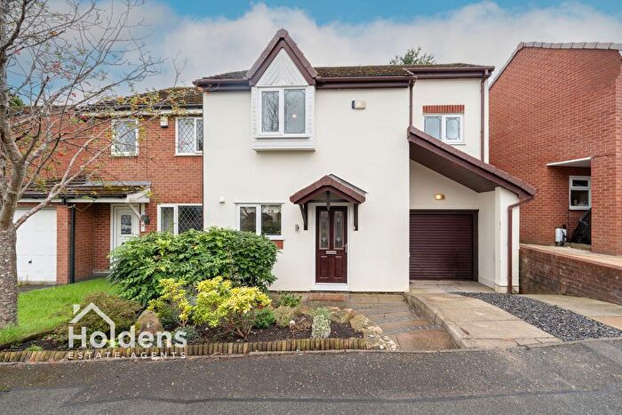 3 Bedroom Semi-Detached House For Sale In Lostock View, Lostock Hall, PR5
