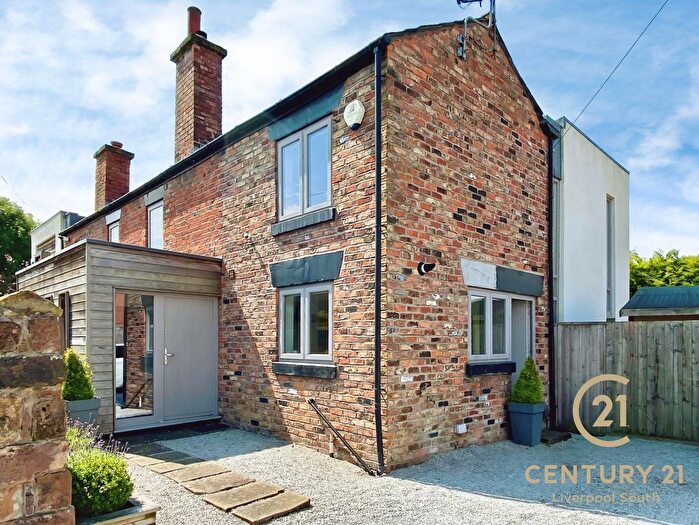 3 Bedroom Semi-Detached House For Sale In Gipsy Lane, Calderstones, L18