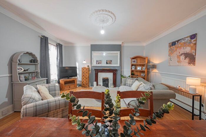 2 Bedroom Maisonette To Rent In Lane Head, Ryton, NE40
