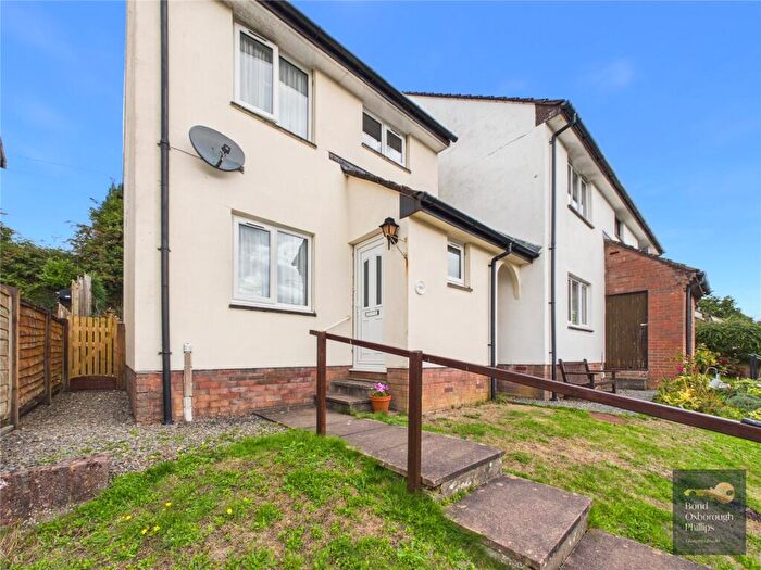 2 Bedroom Link Detached House For Sale In Holwill Drive, Torrington, Devon, EX38