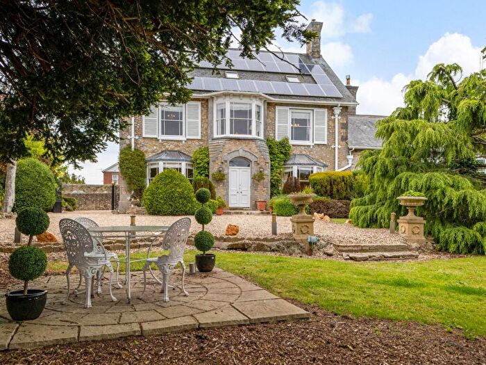 7 Bedroom Detached House For Sale In Kerrington House B&B, Musbury Road, Axminster, Devon, EX13